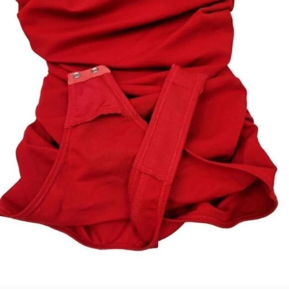 NEW Revolve Lovers + Friends Lyanna Bardot Bodysuit in Red Size XXS - Picture 8 of 11